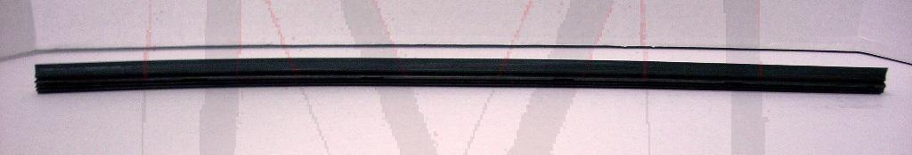 82-8009 WINDSHIELD WIPER RUBBER