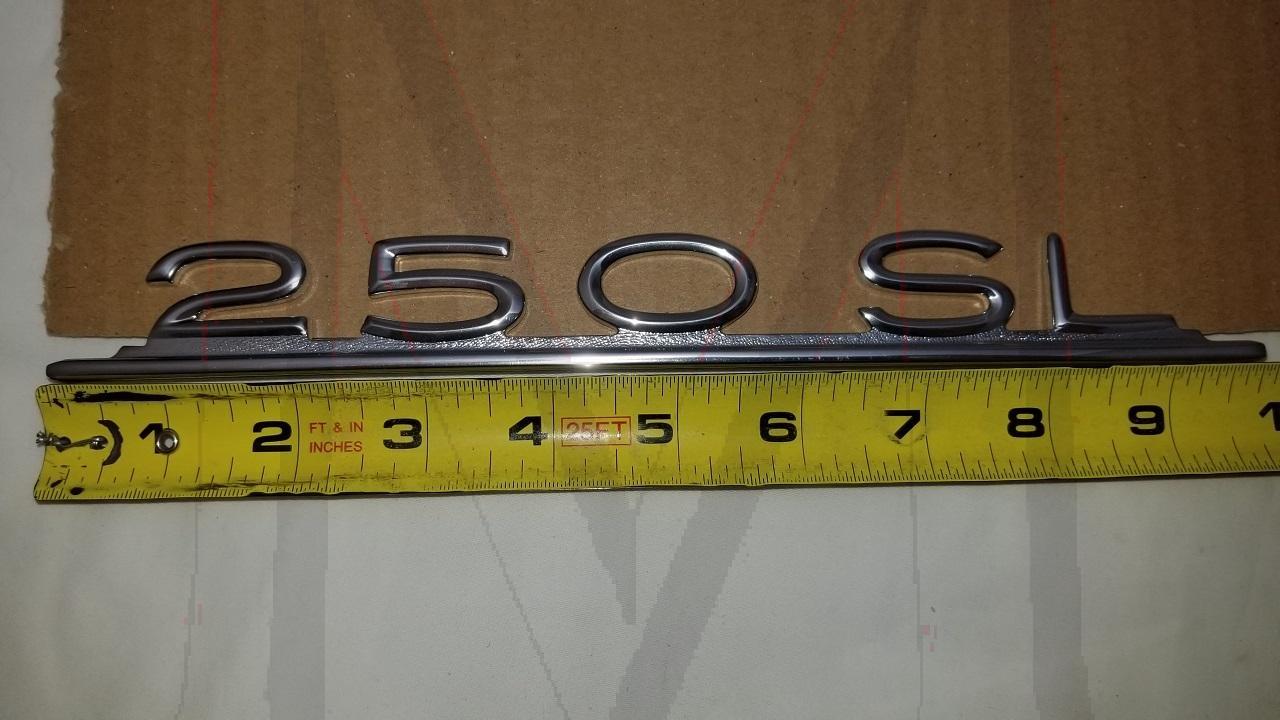 81-2019 250SL TRUNK EMBLEM