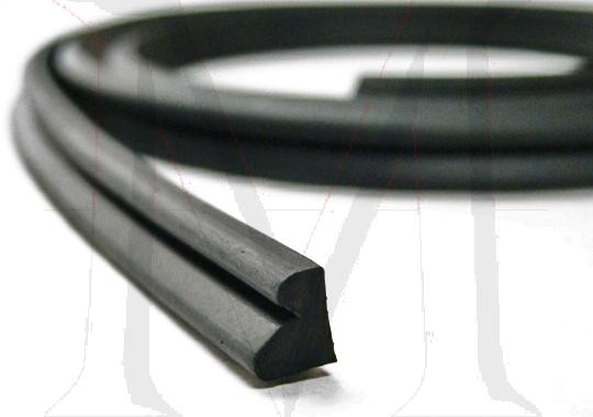 49-0030oe BUMPER GUARD RUBBER UNDERLAY-PER METER