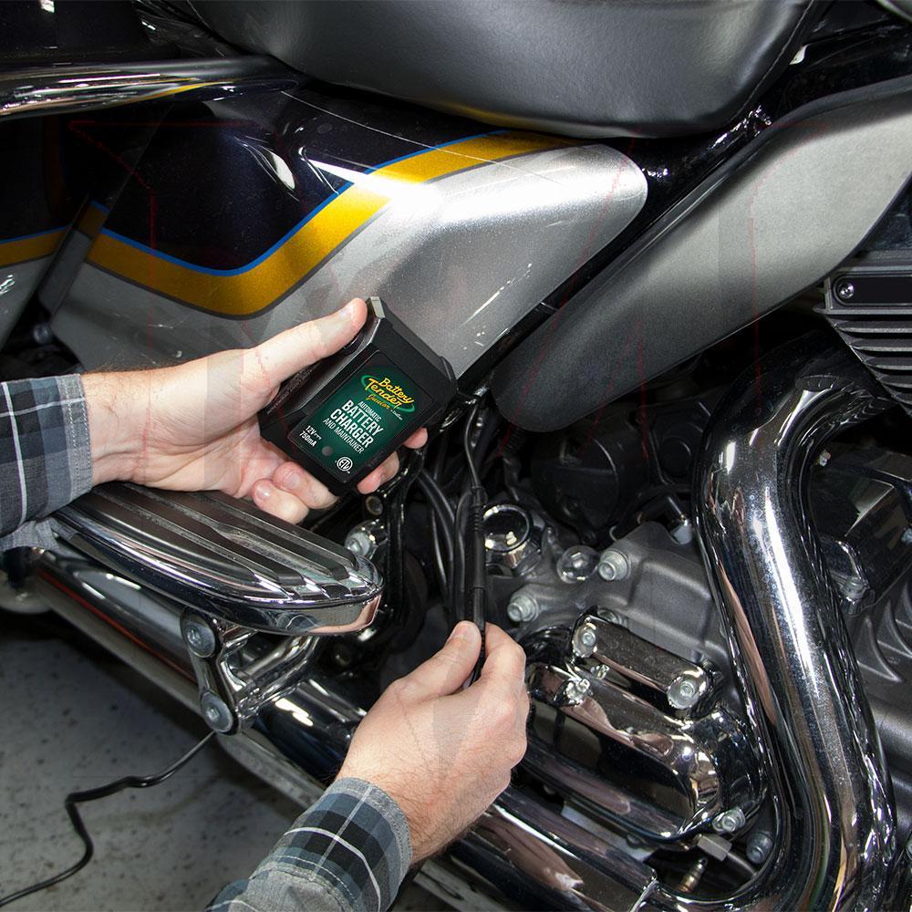 021-0123-BatteryTender-09-Lifestyle1