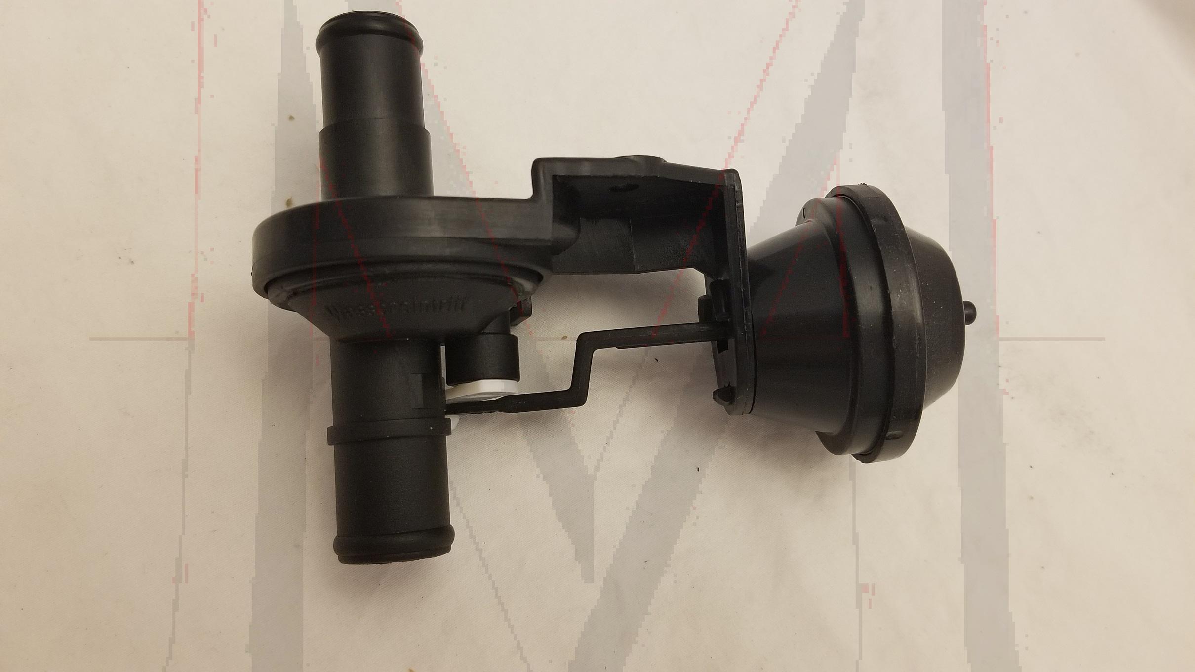 83_3601_1NAHJQeAedMb5a