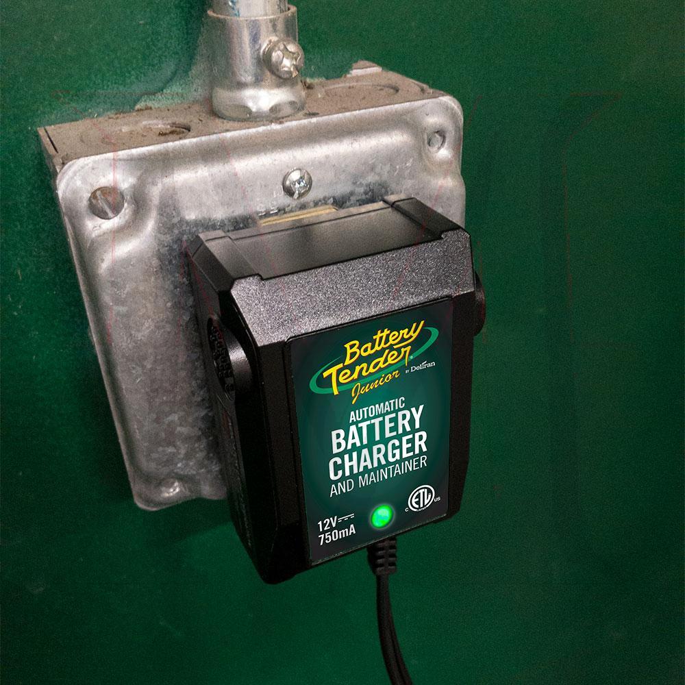 021-0123-BatteryTender-09-Lifestyle2