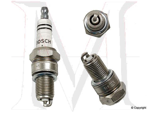WR9DC_13Y6nXlhdLc7Mn SPARK PLUG